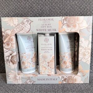 Floramor Firenze White Musk Luxury Gift Box 3 piece set body scrub, wash, lotion